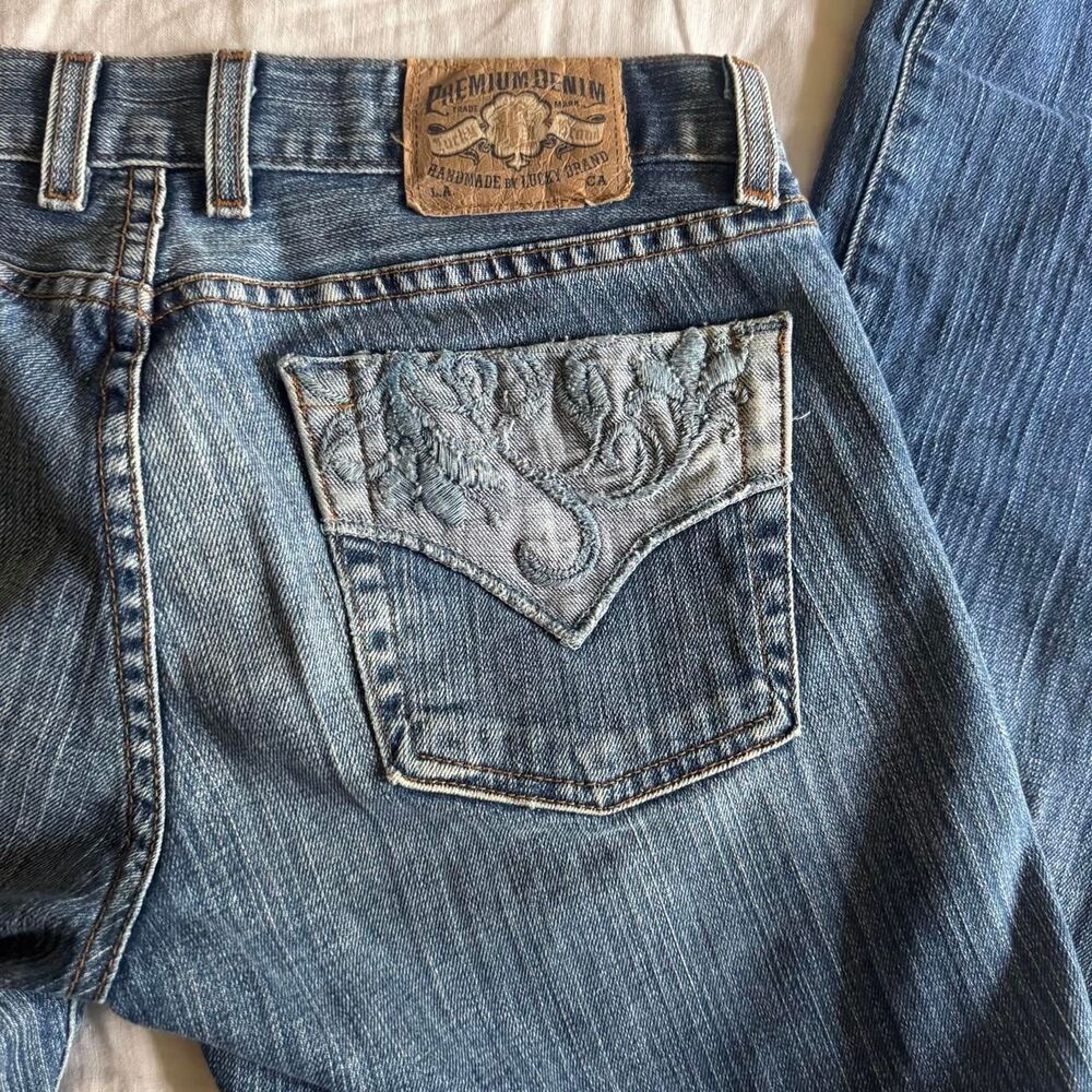 Vintage y2k Lucky Brand Low Rise Lil Blossom Embroidered Cuffed Crop Jeans 4